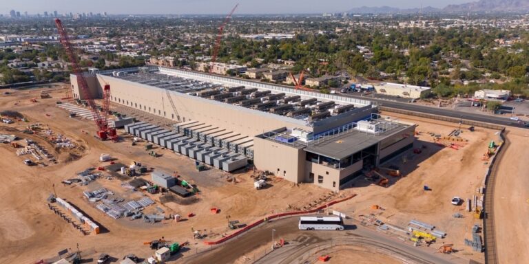 Photo of a data center under construction in Phoenix, AZ, USA.